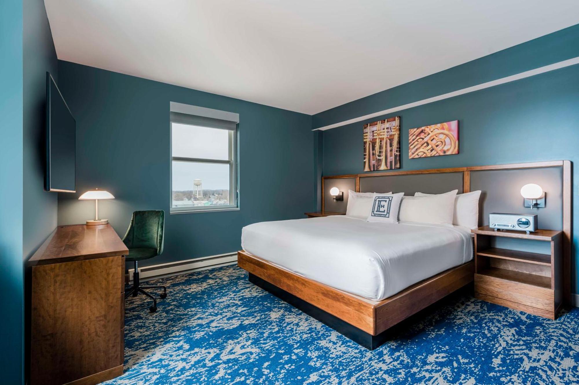 Hotel Elkhart, Tapestry Collection By Hilton Exterior photo
